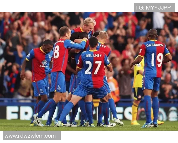 2020世界球星足球赛精彩回顾与赛场亮点解析 2020世界球星足球赛精彩回顾与赛场亮点解析