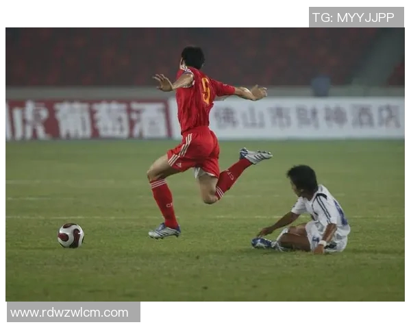 7月12日足球球星精彩表现回顾及其影响力分析