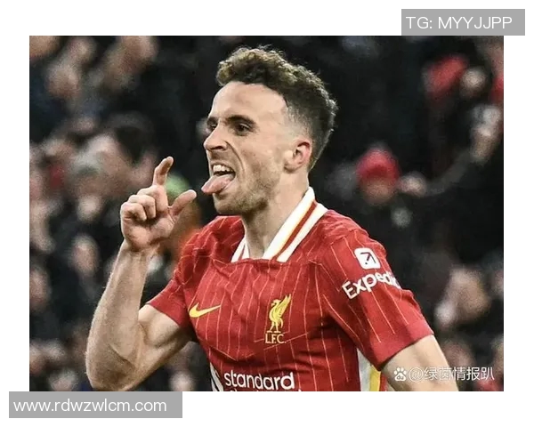 史上荣誉最多足球巨星闪耀绿茵场再创传奇辉煌时刻