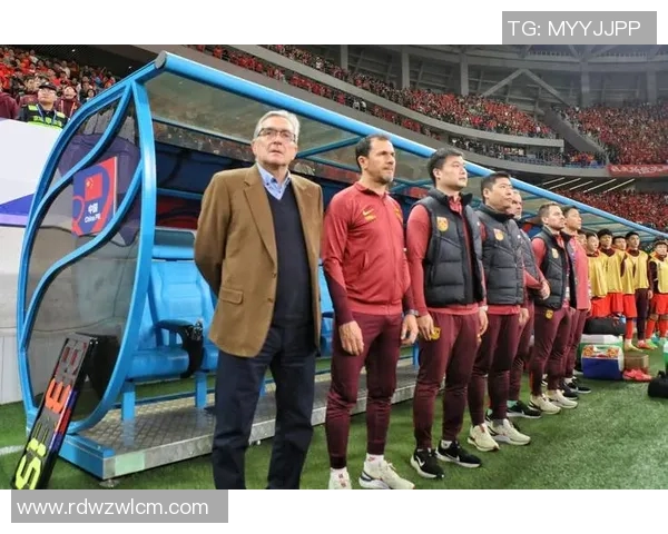 岁月不败英雄传奇 足坛老将再续辉煌荣光